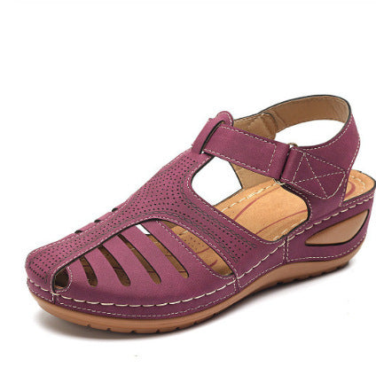 Breathable comfort sandals for women with adjustable strap and ergonomic sole Lune London