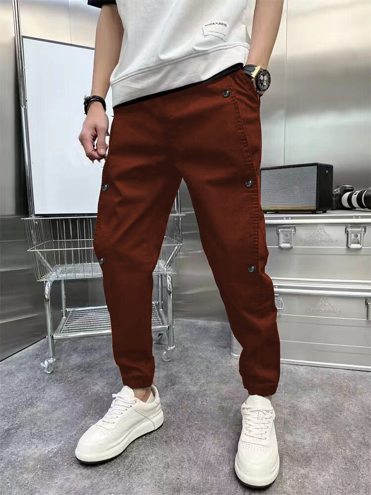Trendy cargo pants for men with practical pockets and elastic waistband Lune London