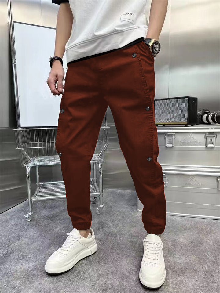 Trendy cargo pants for men with practical pockets and elastic waistband Lune London
