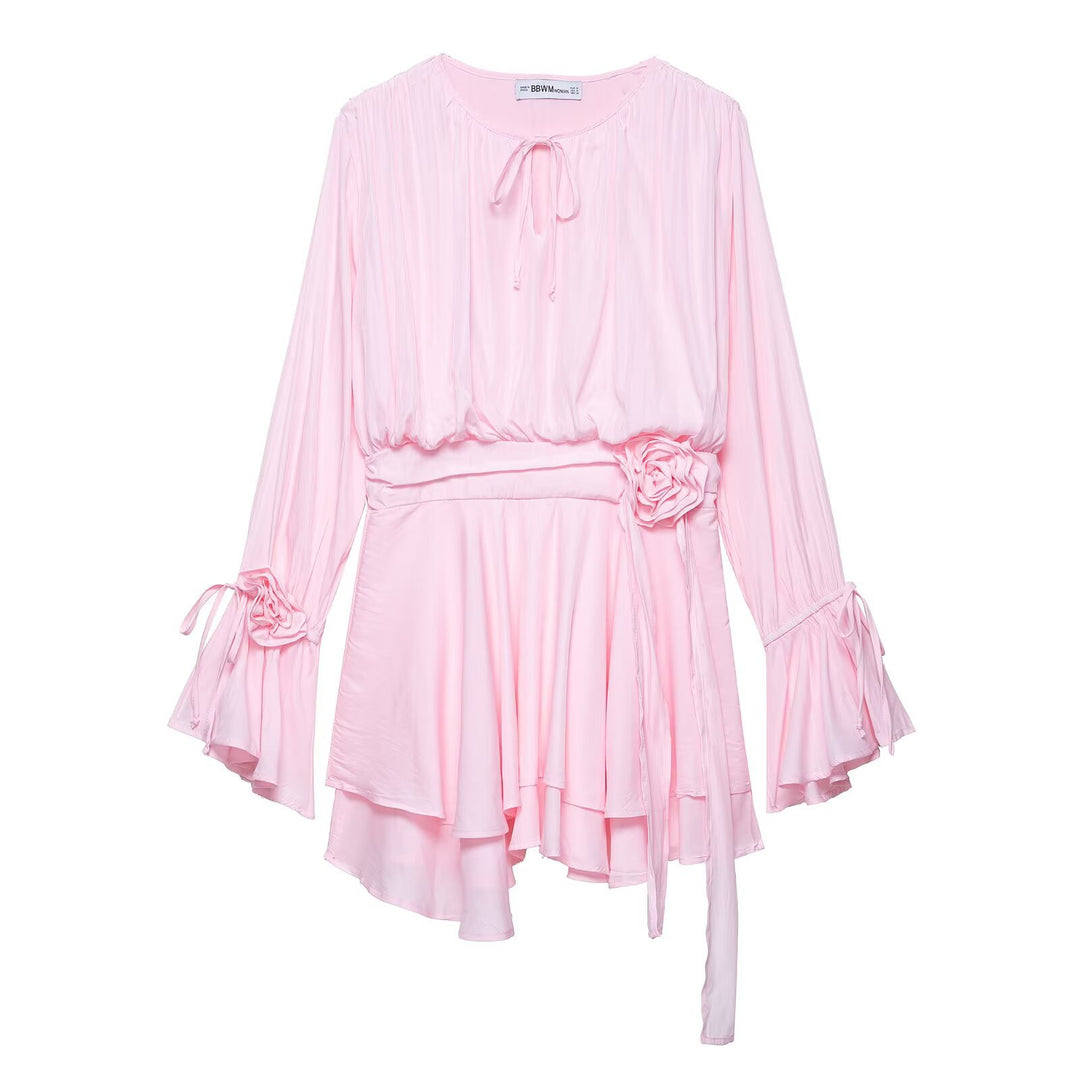 Elegant wrap dress for women with a romantic ruffle design Lune London
