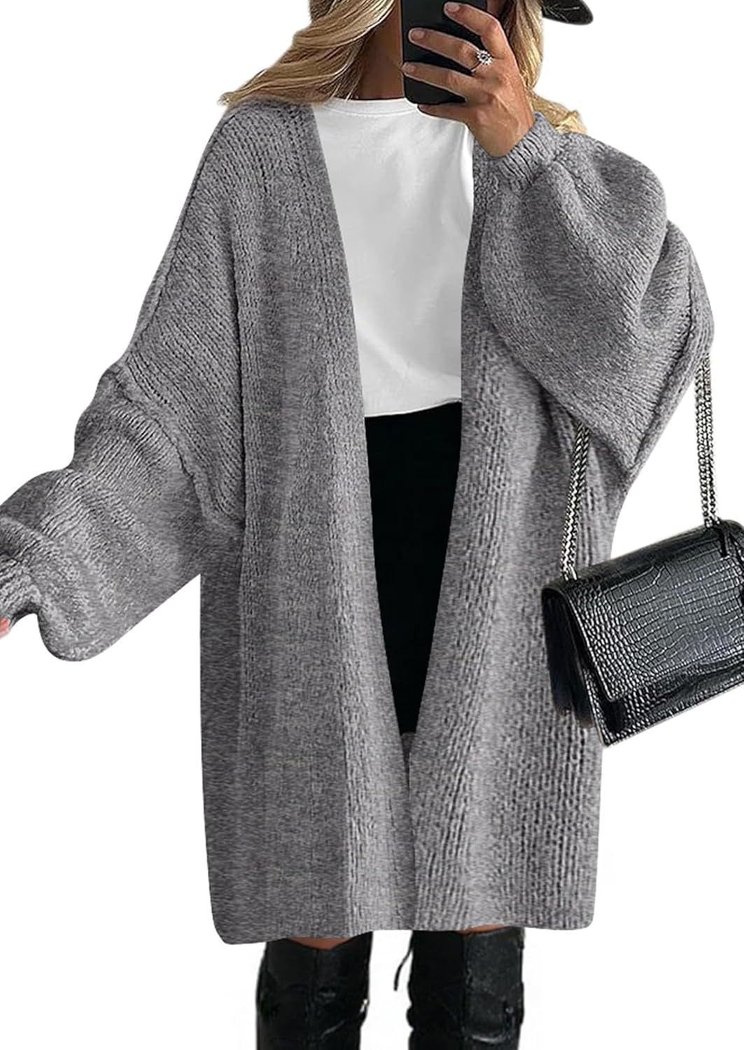 Casual knit coat for women with open cut and wide sleeves Lune London