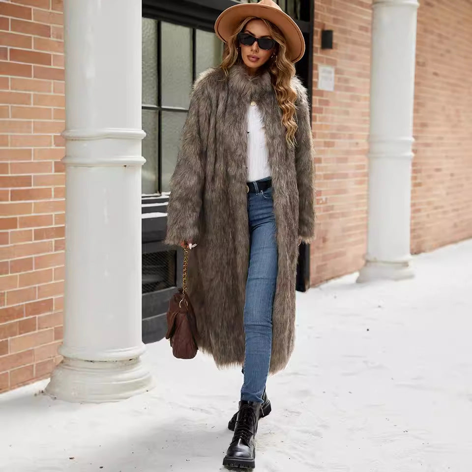 Ladies Long faux fur coat with high collar and pockets Lune London
