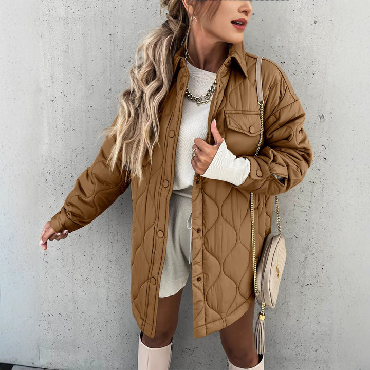 Warm quilted jacket for women with practical pockets and casual fit Lune London
