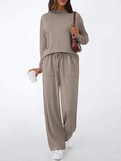 Ladies chic leisure suit