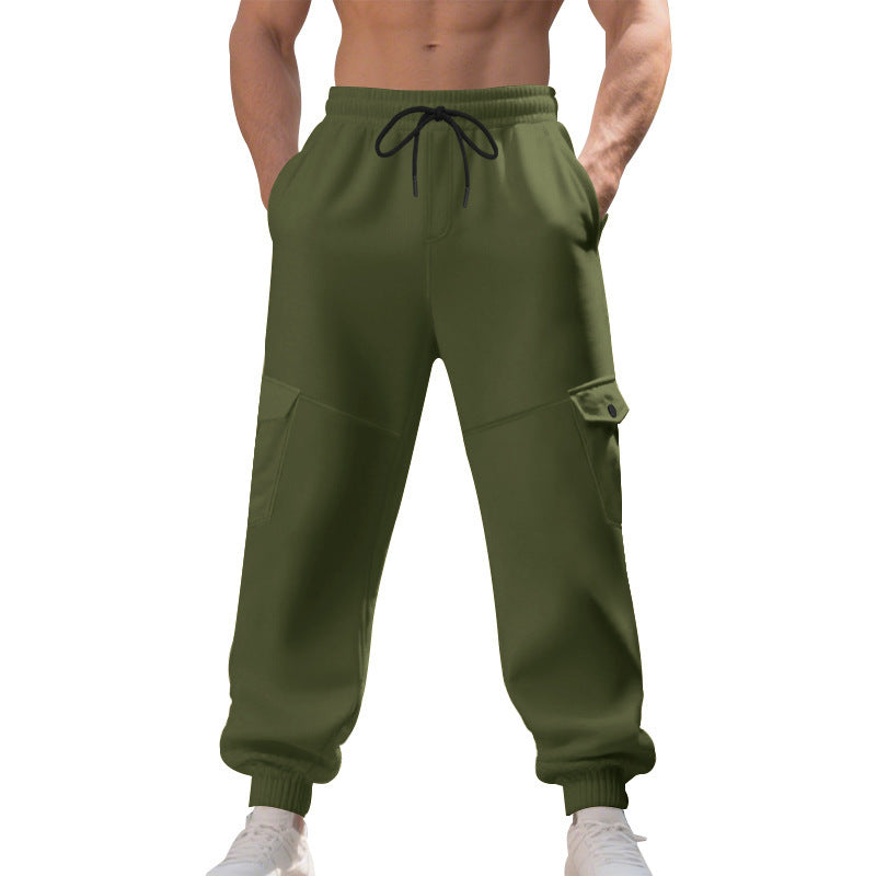 Men's cargo jogger pants with functional pockets and elastic waistband Lune London