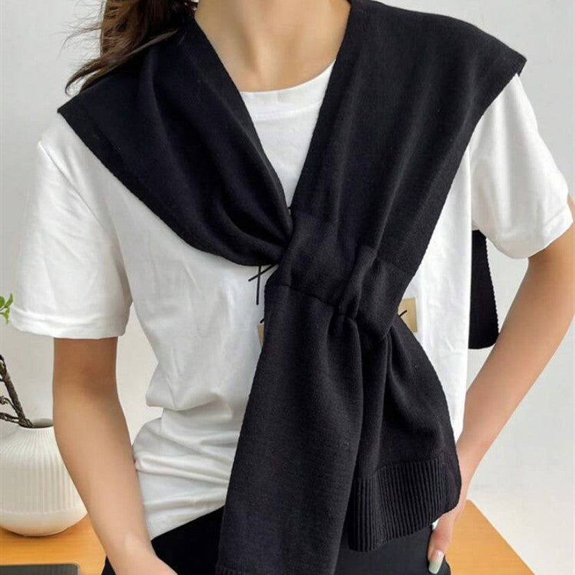 Women knitted scarf elegant Lune London