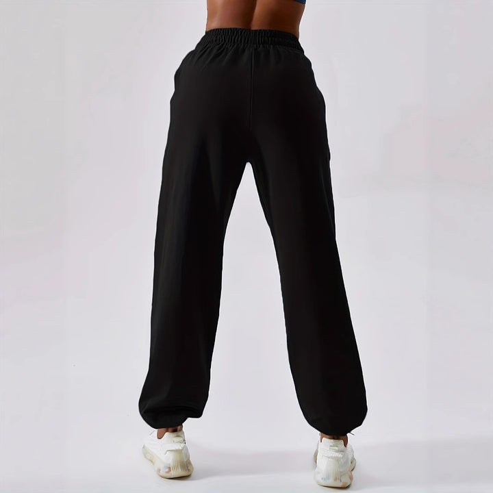 Comfortable fleece jogging pants for ladies with elastic waistband Lune London