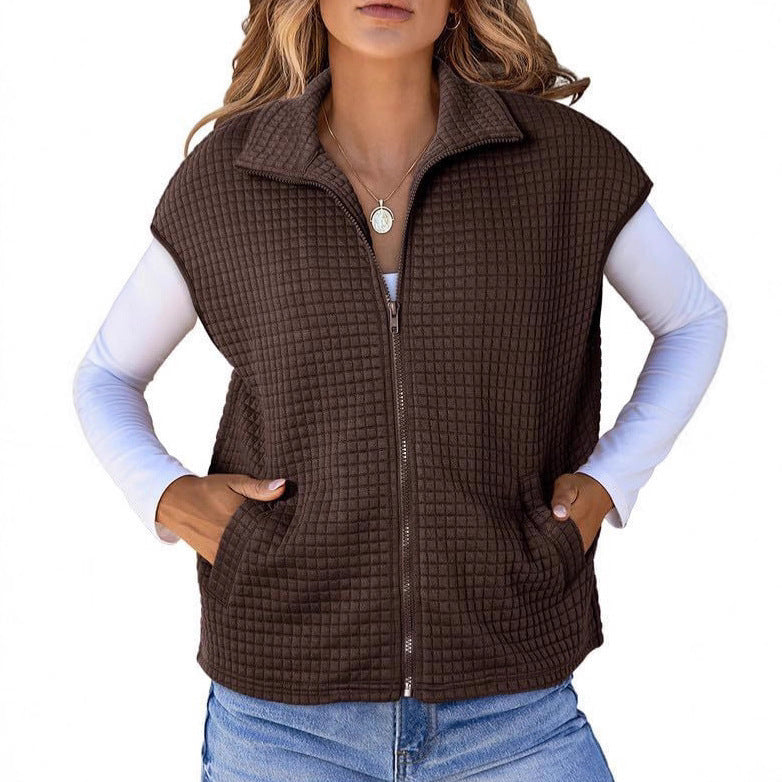 Women Lightweight Gaspé Knitted Vest with Pockets and High Collar Lune London