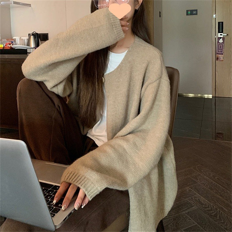 Women Chic Cardigan and Style