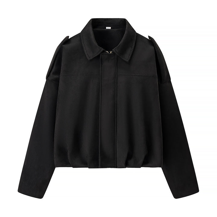 Short transitional jacket for women with modern details and a relaxed fit Lune London