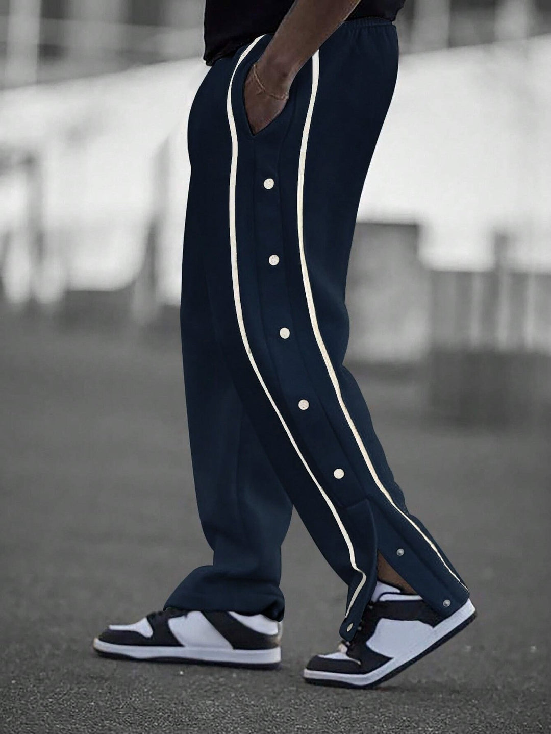 Sporty casual pants for men with side snap buttons Lune London