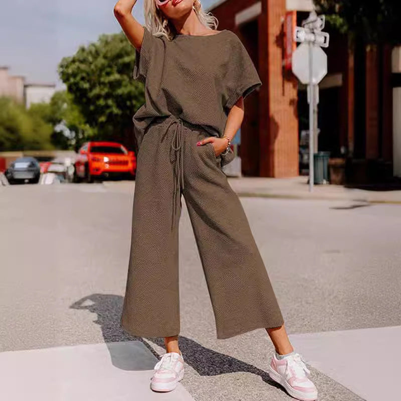Casual jumpsuit set for ladies in soft material with elastic waist and wide legs Lune London