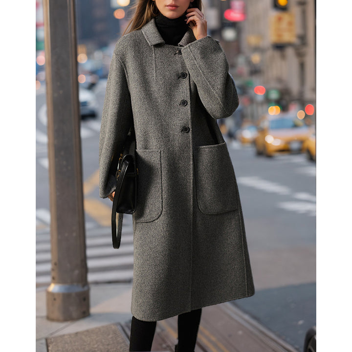 Elegant wool coat for women with high pockets and classic lapels Lune London
