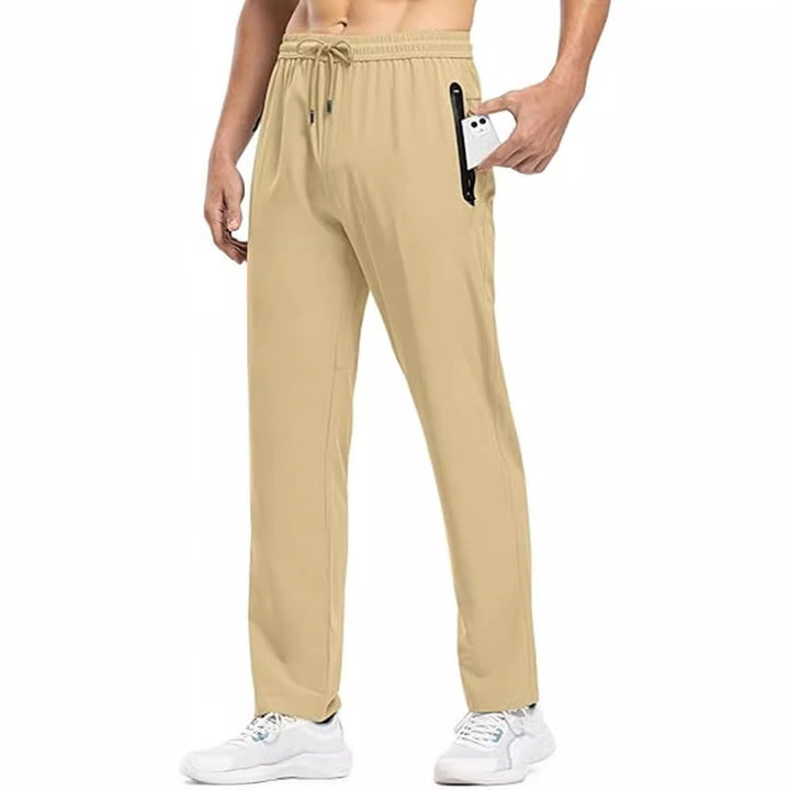 Men's sporty leisure pants with zip pockets on the sides Lune London