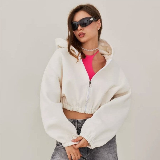 Women's cropped hoodie jacket with full zip and casual fit Chic & Stil