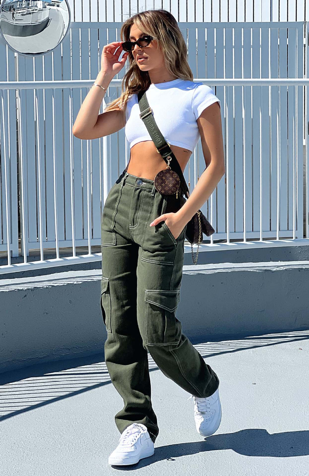 Women's Cargo Pants with Elastic Waistband and Practical Pockets Chic und Stil