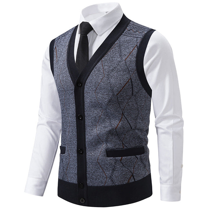 Men's Fashionable Knitted Vest with Sophisticated Patterns and Practical Pockets Lune London