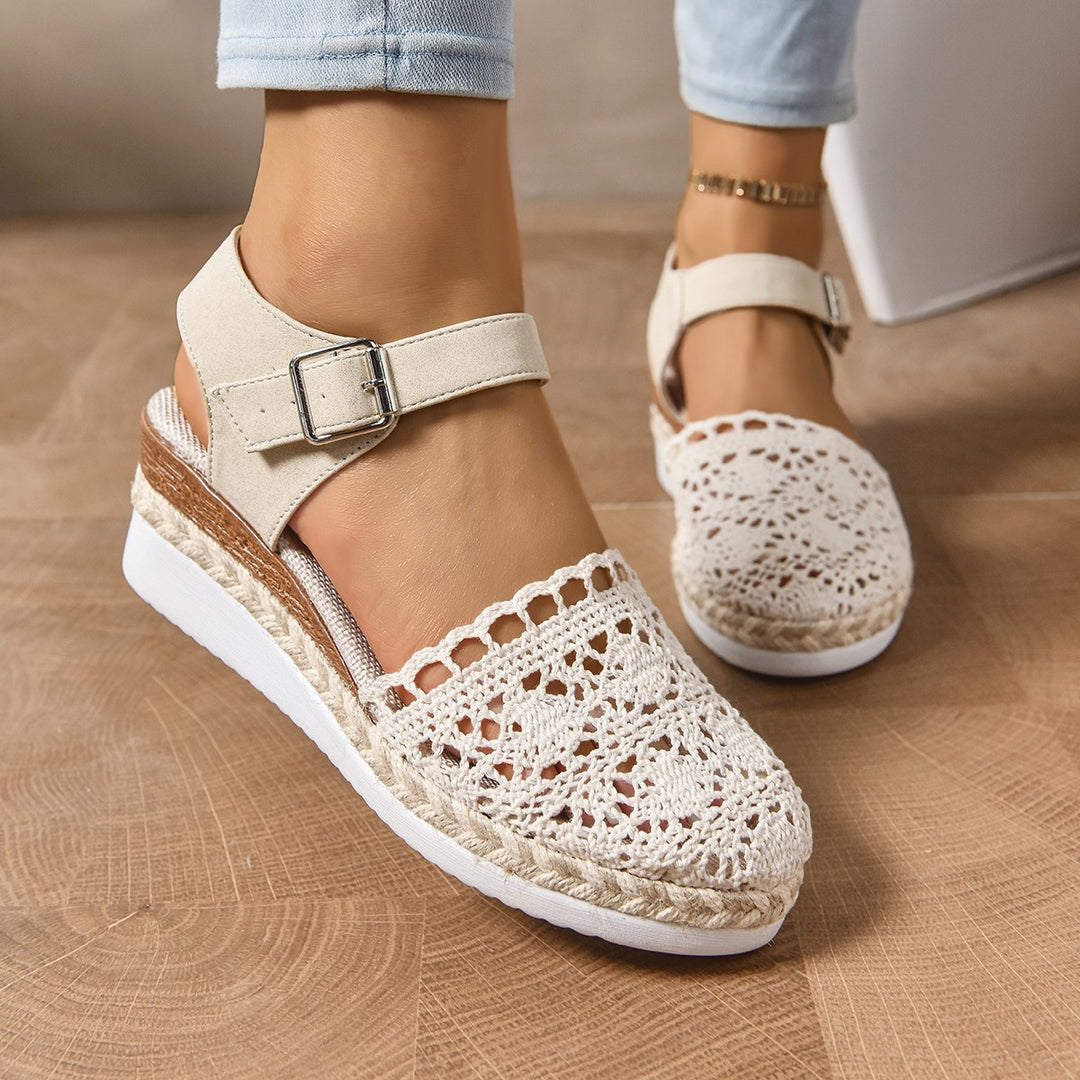 Wedge sandals for women with a sturdy strap design and a breathable material upper Lune London