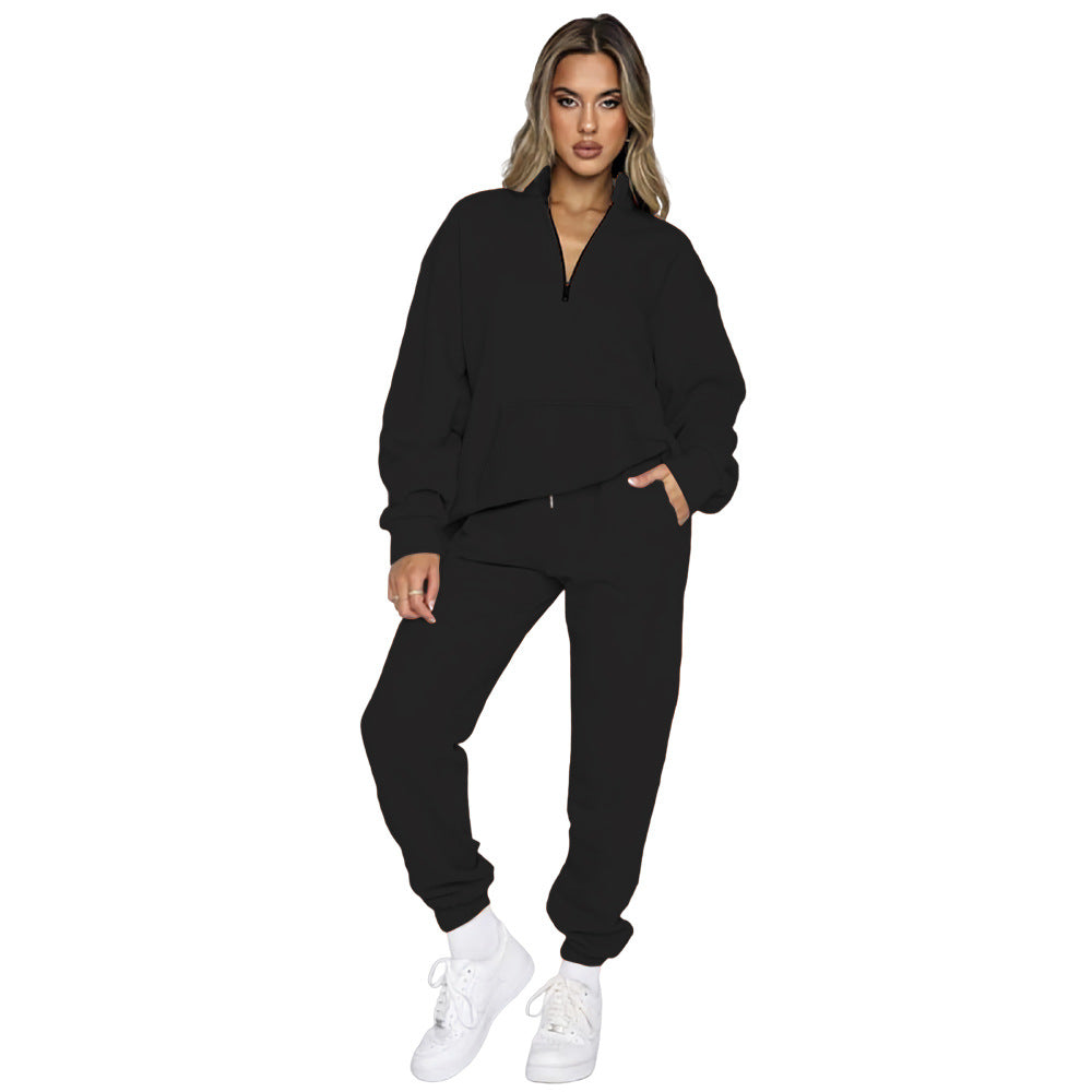 Ladies Comfortable Leisure Outfit with High Collar and Kangaroo Pocket Lune London
