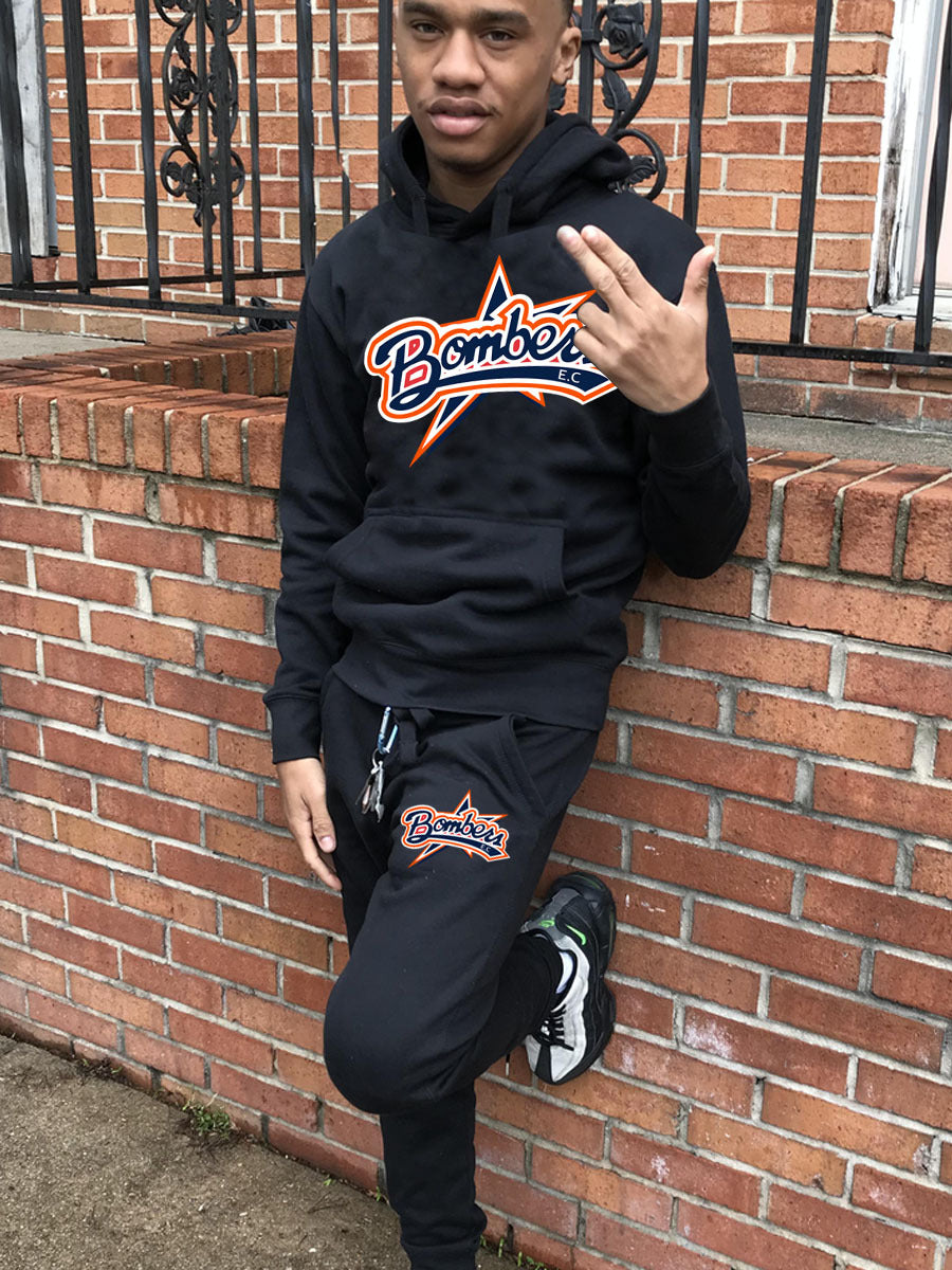 Hoodie and jogging set for men with sporty logo design Lune London