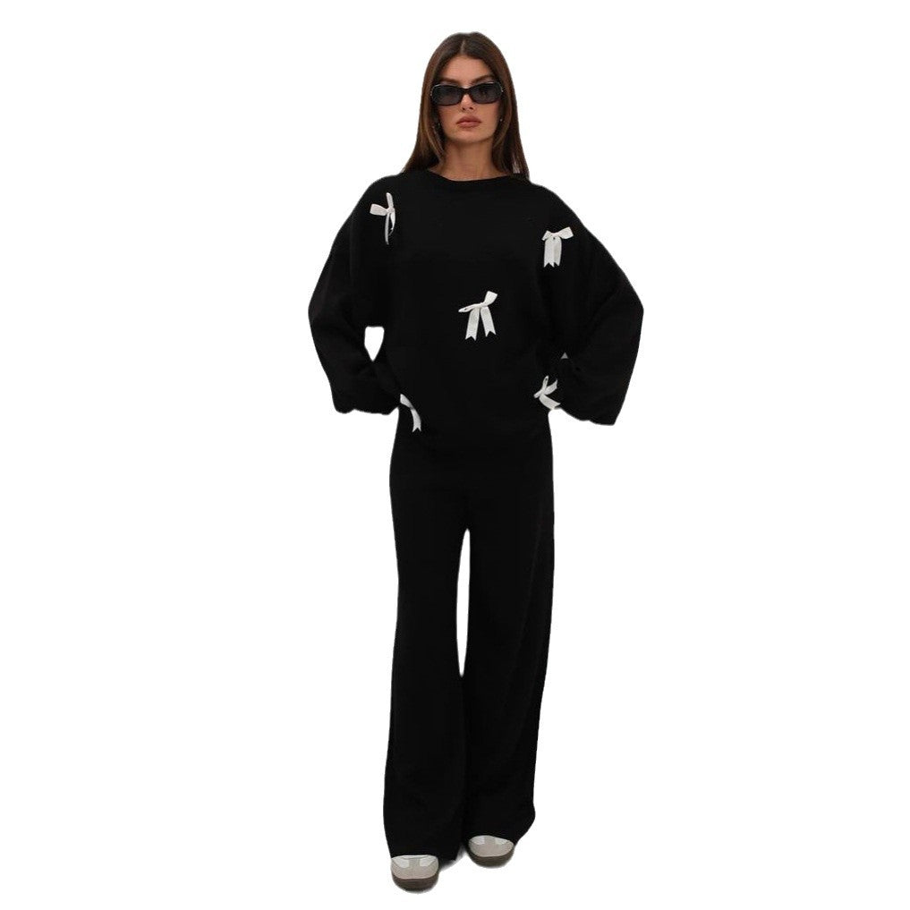 Comfortable knit outfit for women with high-quality applications Lune London