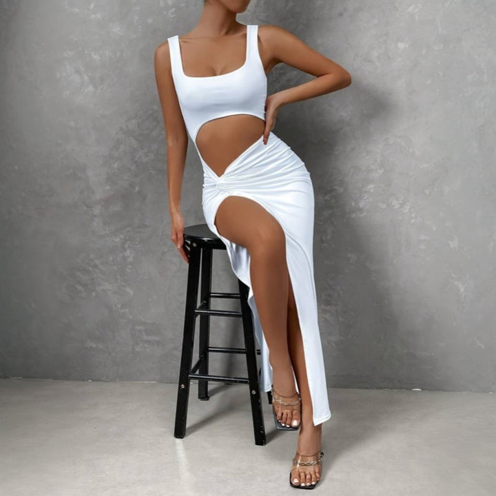 Women's maxi dress with cutouts and chic wrap design and high slit Chic & Stil