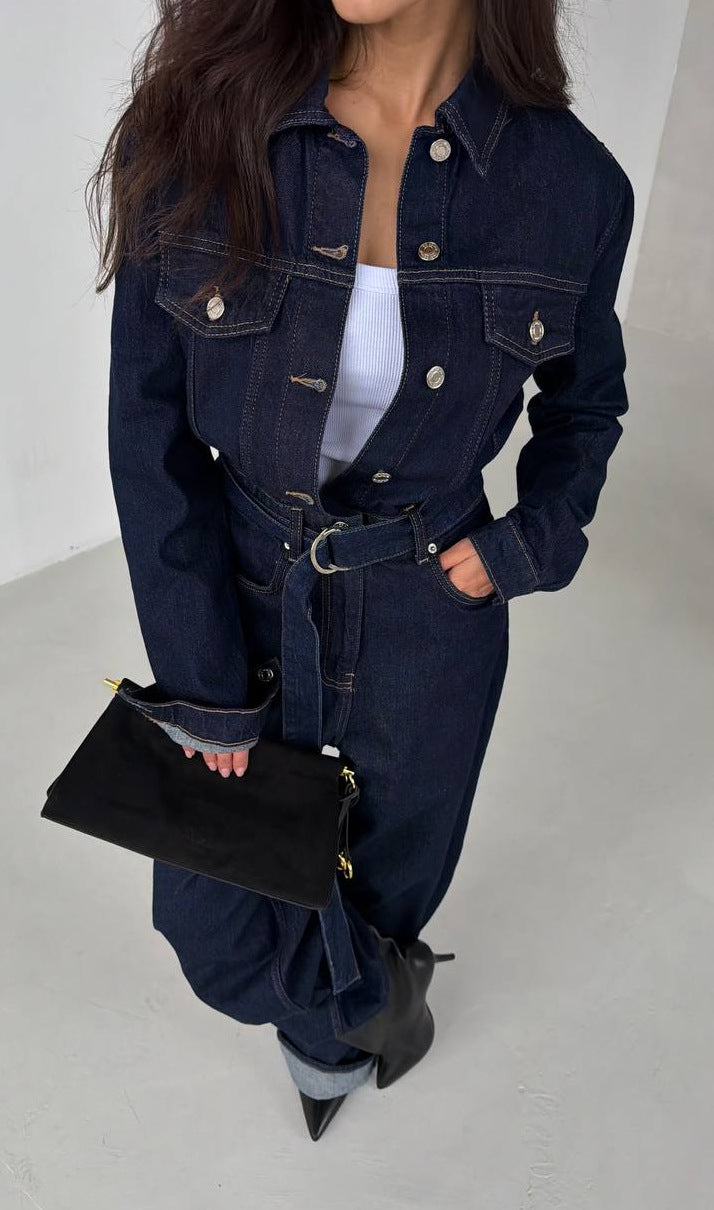 Robe en jean à manches longues pour femmes avec une coupe cintrée et une ceinture amovible Chic & Stil