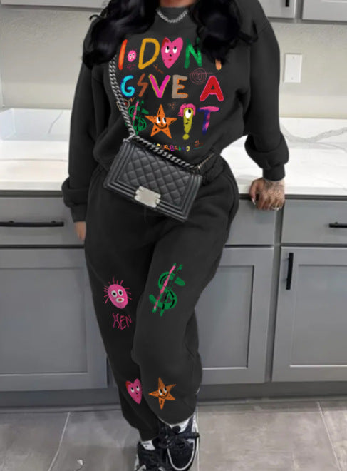 Casual sweatshirt set for women with creative graphic print for the fashion-conscious woman Lune London