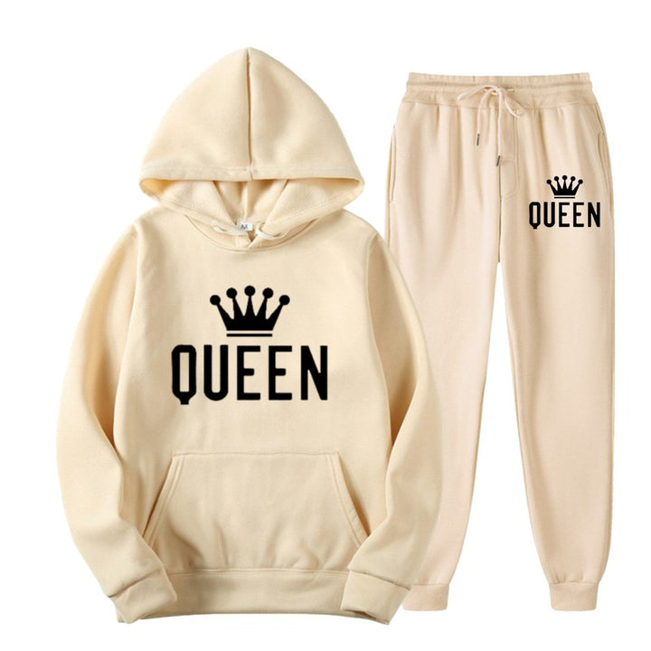 Women’s tracksuit with stylish crown design and loose fit Chic & Stil