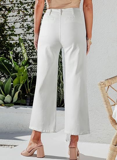 Women's High-Waist Jeans with Button Detail and Wide Leg Lune London