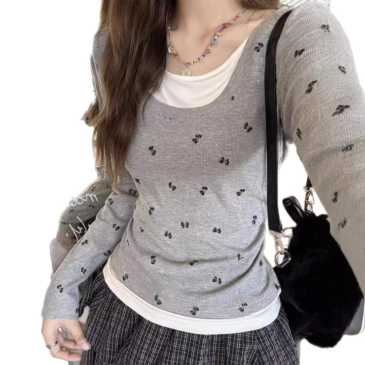 Ladies fashionable long sleeve shirt with floral textured pattern Chic & Stil