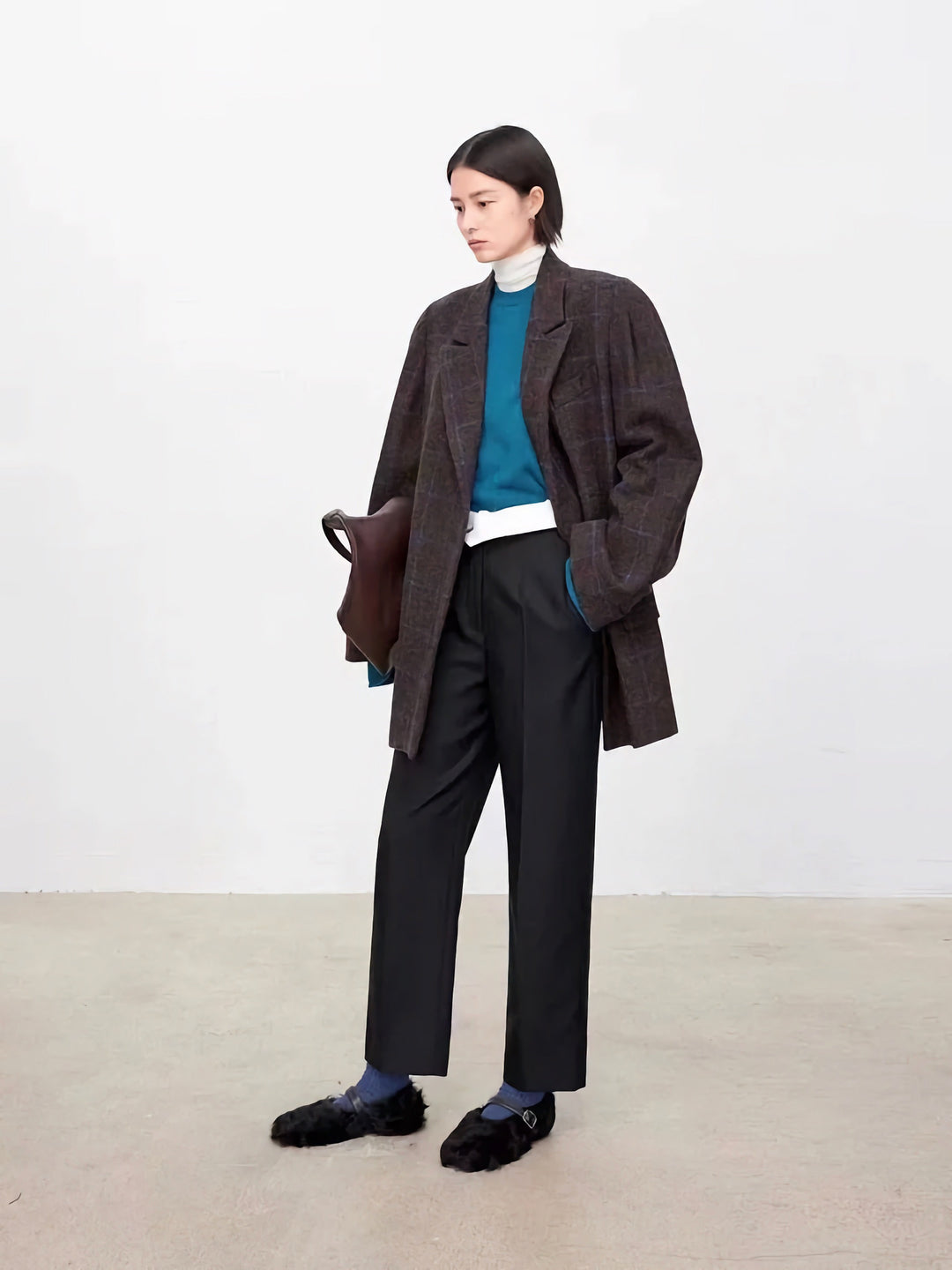Pull en tricot surdimensionné pour femmes avec col montant Chic & Stil