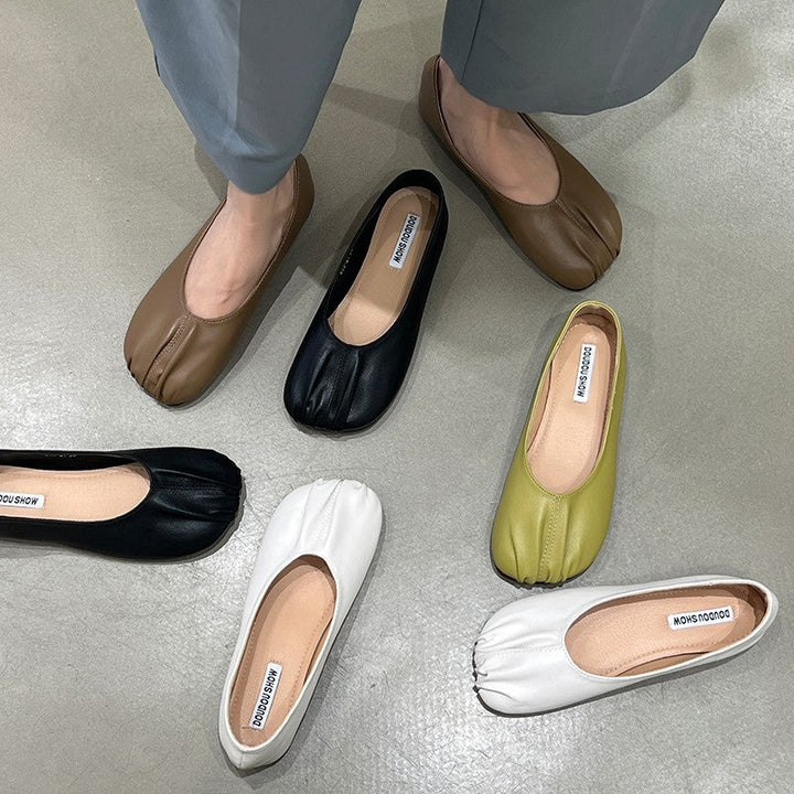 Ladies Comfortable Ballet Flats with Flexible Sole and Breathable Upper Material Lune London