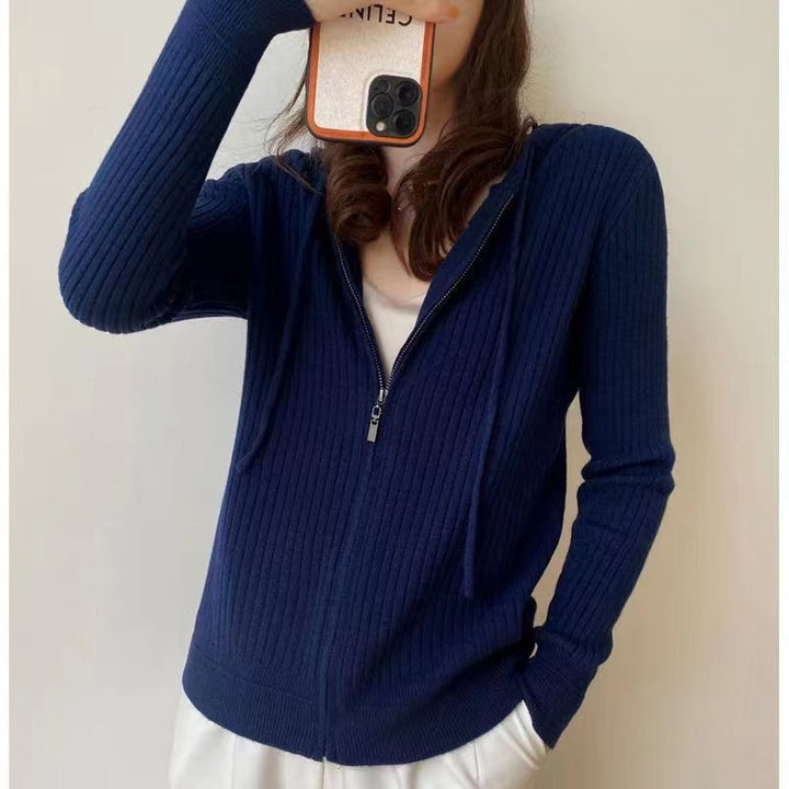Cardigan femme avec capuche et structure en rib fin Chic & Stil