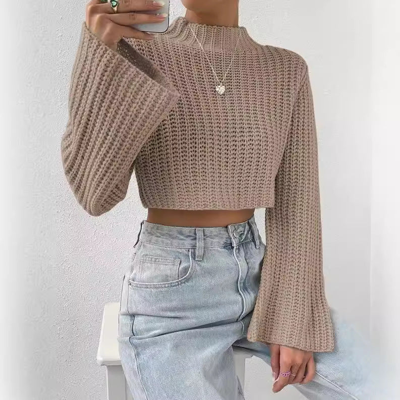 Casual crop sweater for women with wide sleeves and a structured design Lune London