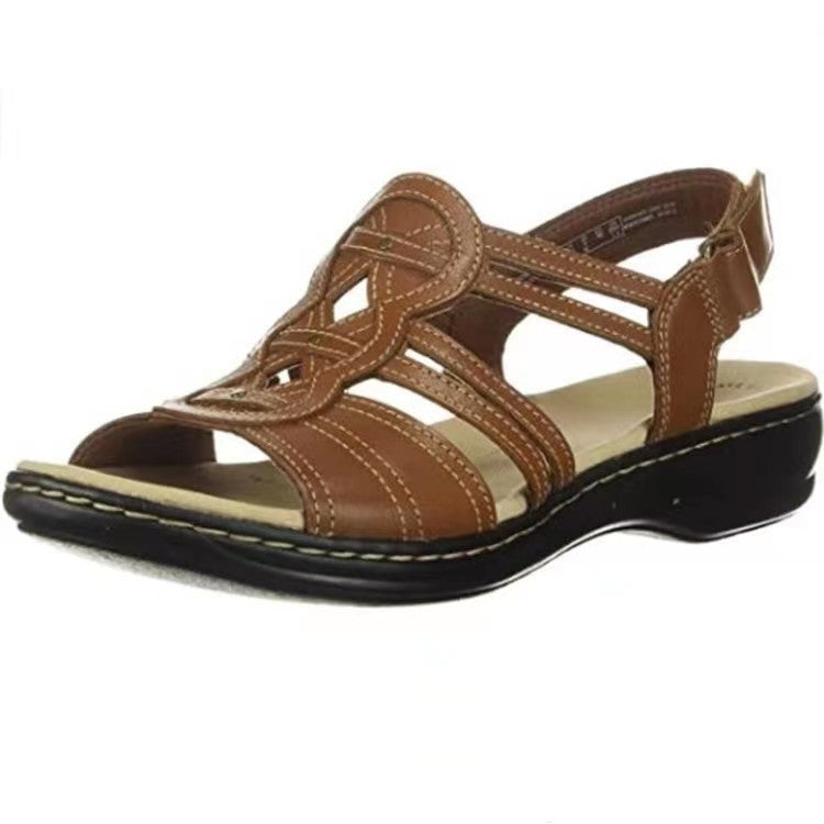 Women's heeled sandals with anatomical insole and adjustable strap Lune London