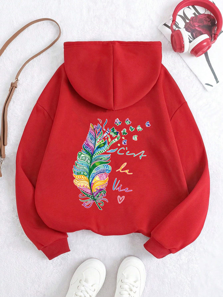 Sweat à capuche décontracté pour femmes avec un design de plumes colorées et une écriture inspirante Chic & Stil