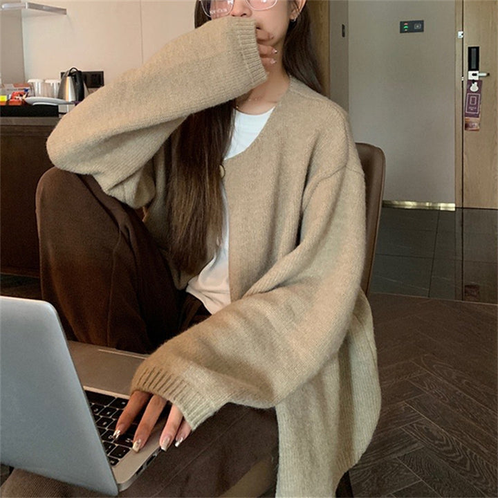 Oversized knit jacket for women with soft textures and open front Lune London
