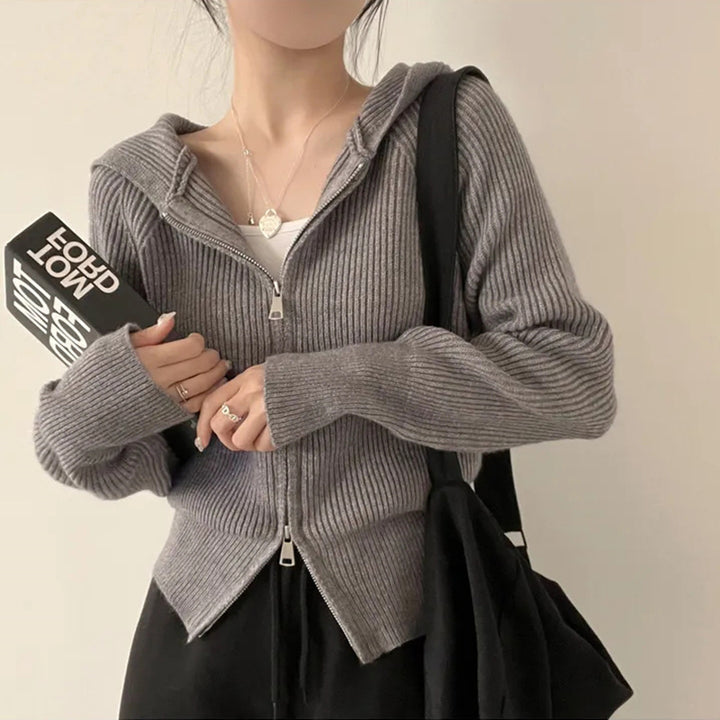 Ladies casual knit jacket with hood and zipper Lune London