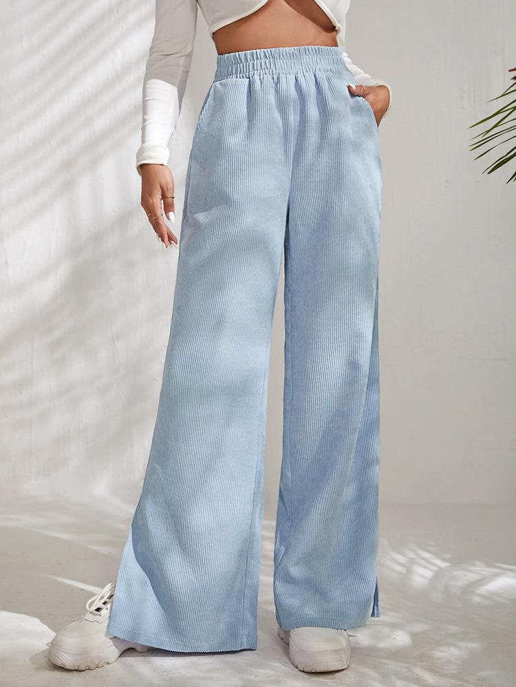 Wide pleated trousers for ladies with elastic waistband and practical pockets Lune London