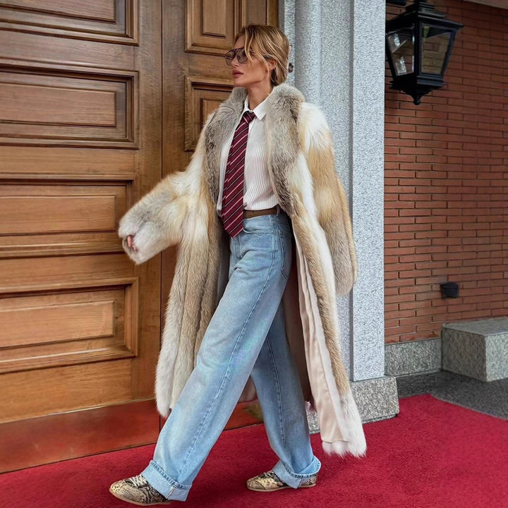 Elegant long coat for women in faux fur Lune London
