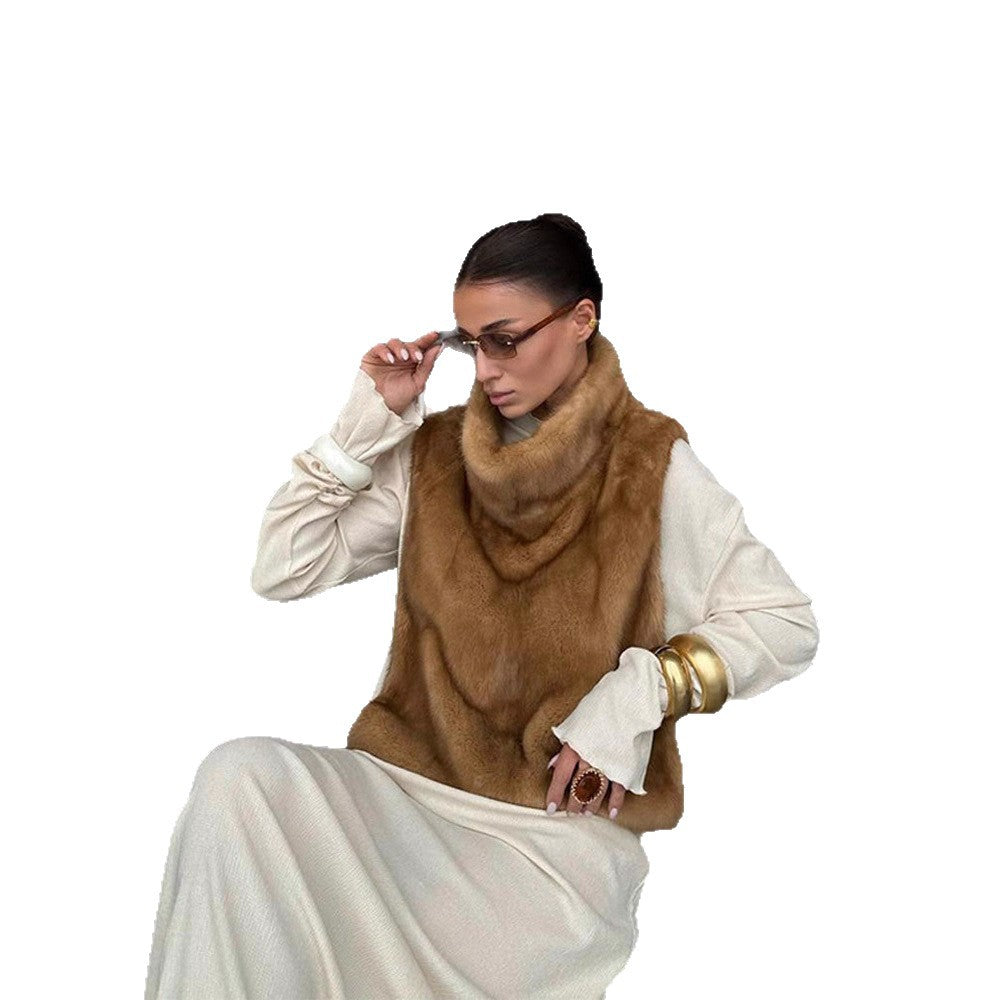 Cozy faux fur scarf for women Lune London