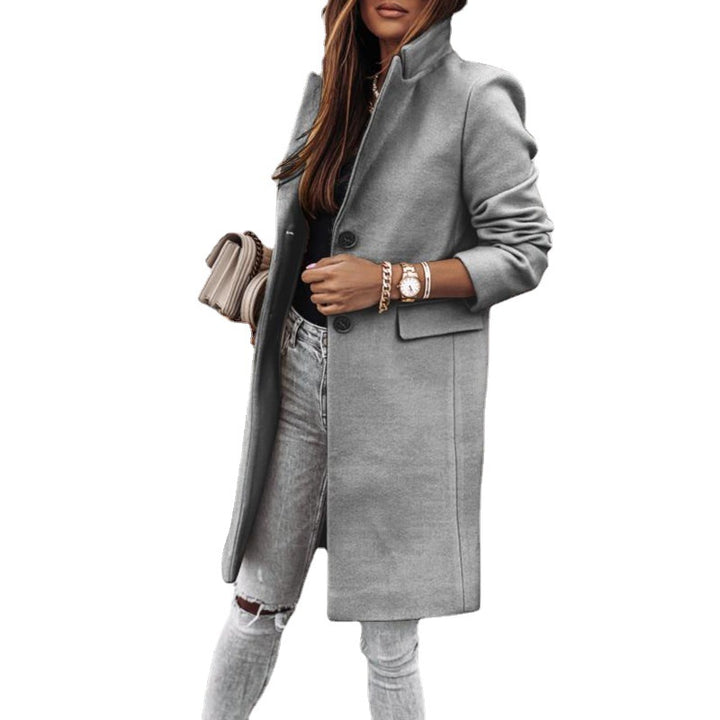 Ladies Elegant Wool Coat with Stylish Lapels and Practical Pockets Lune London