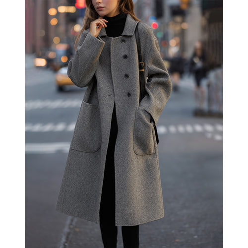 Elegant wool coat for women with high pockets and classic lapels Lune London