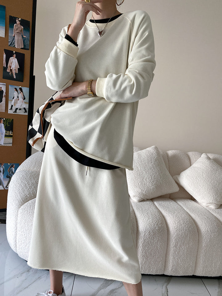 Women's Casual Sweatshirt with Skirt Set Chic & Stil
