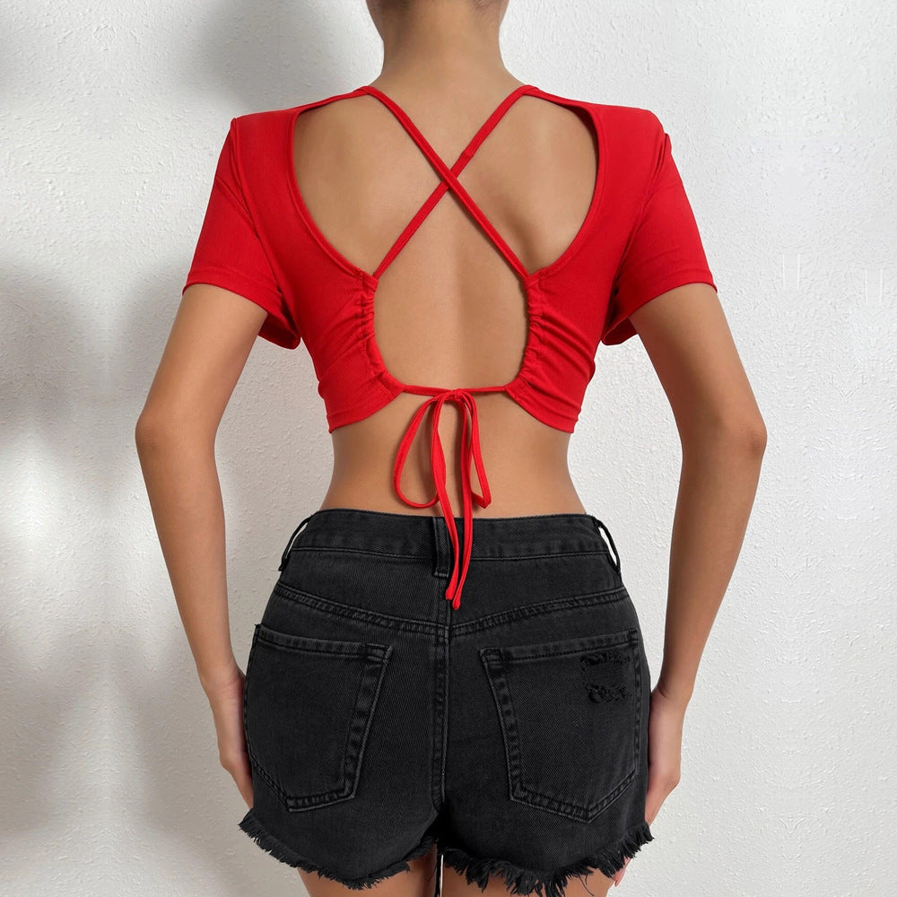 Chic & Stil women's court top with decorative back ribbons