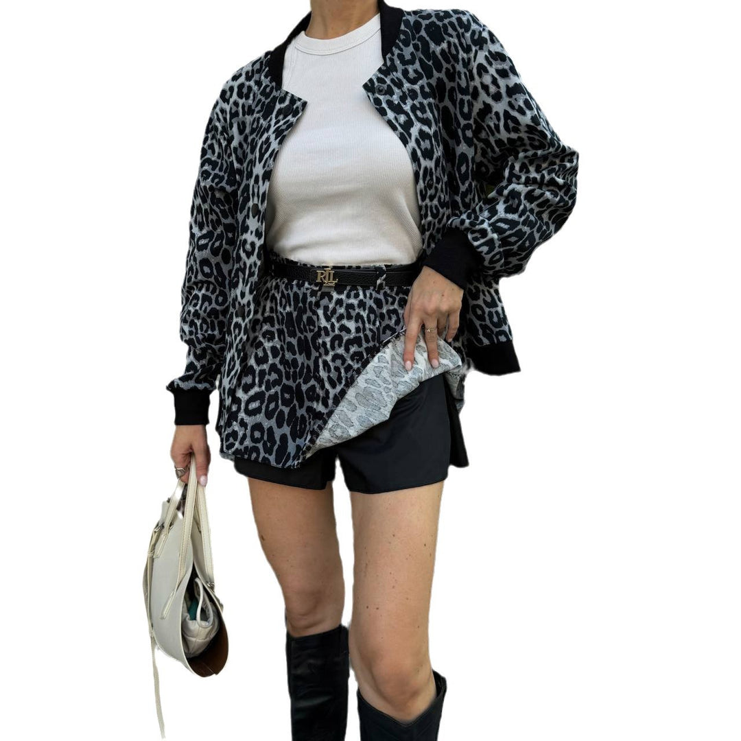 Women's set consisting of a leopard print jacket and a Lune London skirt