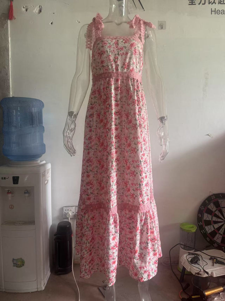 Maxi dress for women with floral patterns and playful lace insert Lune London