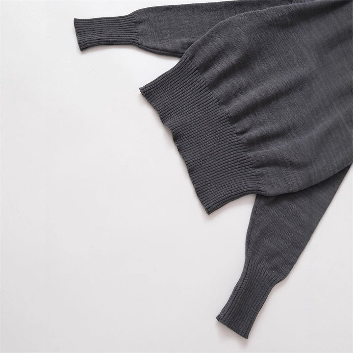 Oversized casual sweater for women with modern structure design Lune London