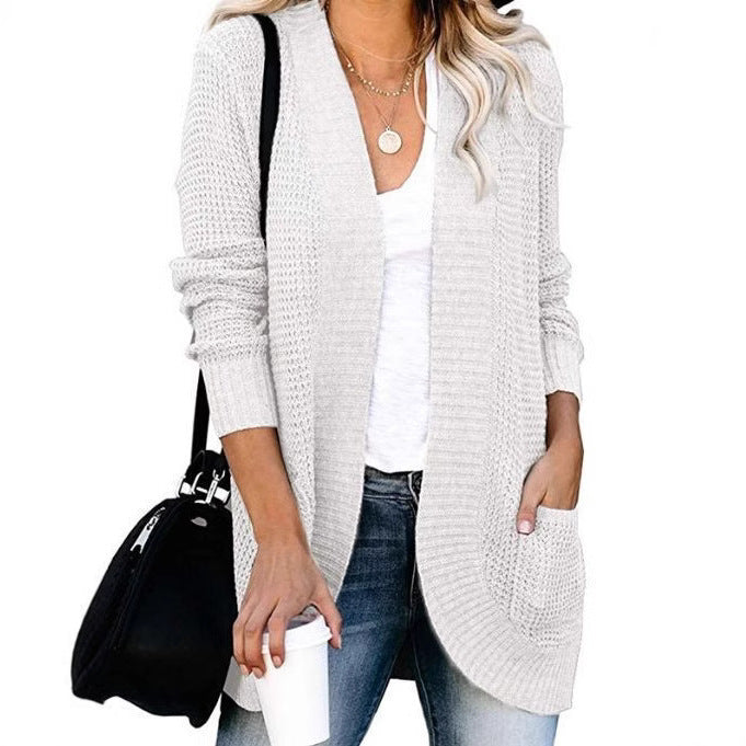 Knit cardigan for women with practical pockets and airy structure Lune London